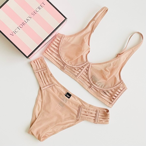 Victoria's Secret Other - 32C SMALL Victoria’s Secret nude bra set